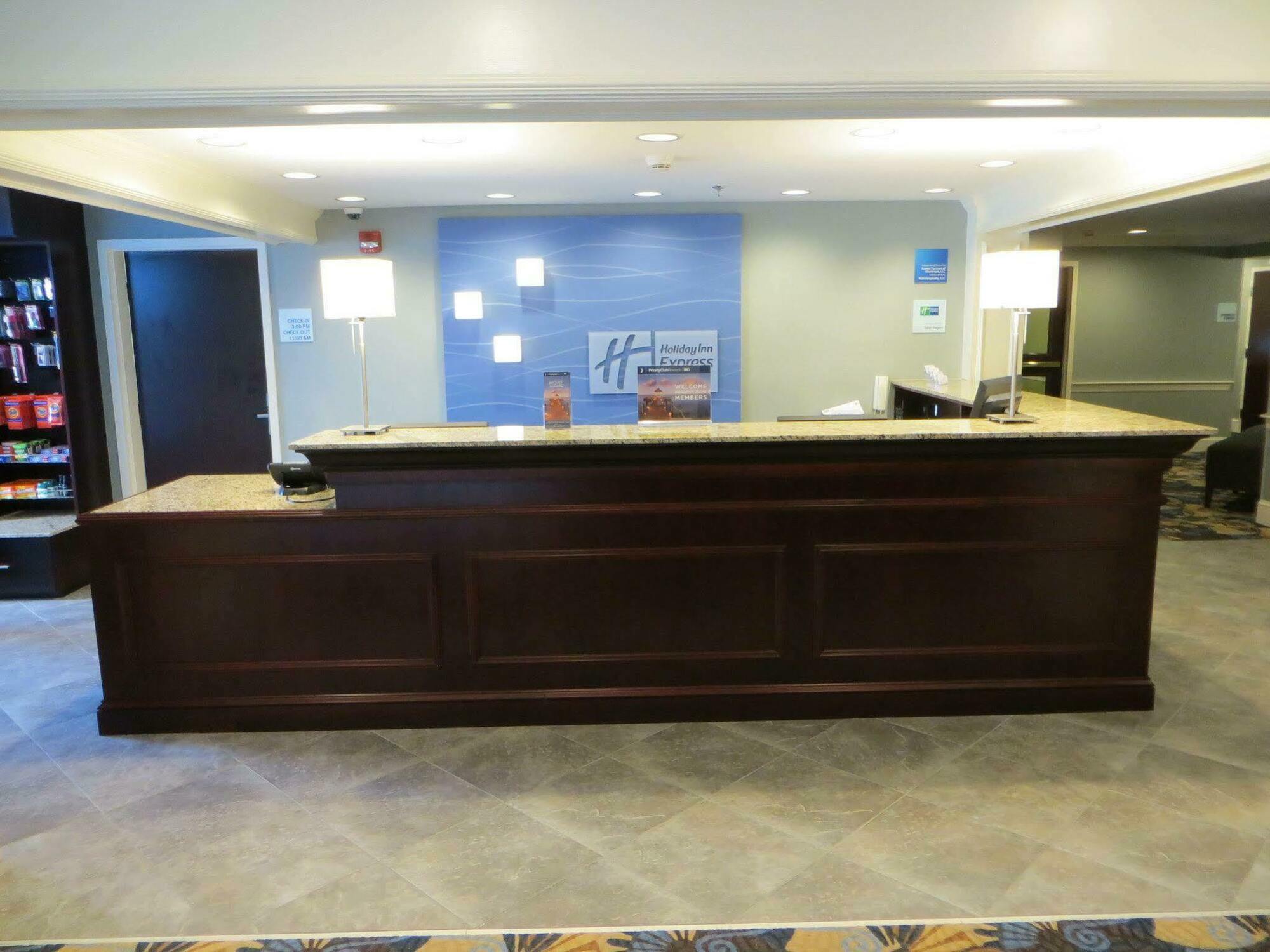 Holiday Inn Express And Suites Merrimack By Ihg מראה חיצוני תמונה