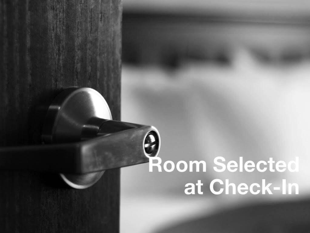 Holiday Inn Express And Suites Merrimack By Ihg מראה חיצוני תמונה